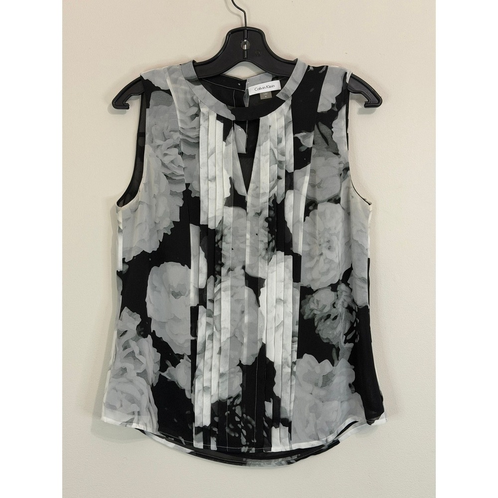 Size M - Calvin Klein Floral Sleeveless Top